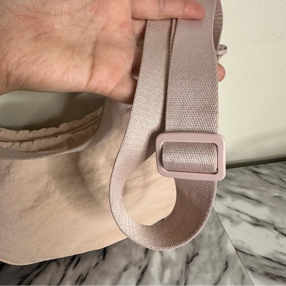 Uniqlo Pink Nylon Mini Shoulder Bag - Picture 4 of 6